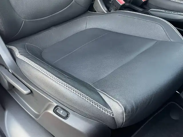 スマート ＭＣＣ スマート フォーフォー BRABUS エクスクルーシブ 静岡県 2017(平29)年 1.3万km シルバーⅡ ブレーキアシスト警告アラーム/車線逸脱警告アラーム/純正OPメモリーナビワンセグTV/バックカメラ/ブラックレザーシート シートヒーター /LEDヘッドライト/ドライブレコーダー/フィルム施工/キーレス/ETC