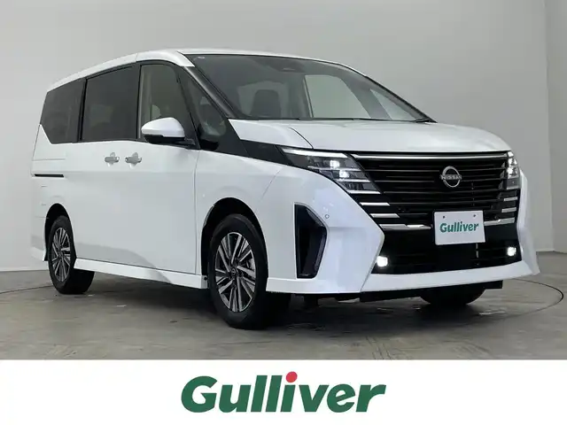 日産 セレナ e－パワー ハイウェイスター V 埼玉県 2025(令7)年 0.1千km プリズムホワイト 登録済み未使用車/アラウンドビューモニター（移動物 検知機能付）/インテリジェントルームミラー/アドバンスドドライブアシストディスプレイ/（12.3インチカラーディスプレイ）/ワイヤレス充電器/NissanConnectナビゲーションシステム（地デジ内蔵）/車載通信ユニット（TCU［Telematics Control Unit］）/ETC2.0ユニット（ビルトインタイプ）/ドライブレコーダー（前後セット）/プロパイロット（ナビリンク機能付）/プロパイロット緊急停止支援システム（SOSコール機能付）/エマージェンシーブレーキ/両側デンドウスライドドア（ハンズフリー）/前後コーナーセンサー/純正16インチアルミホイール/前後コーナーセンサー