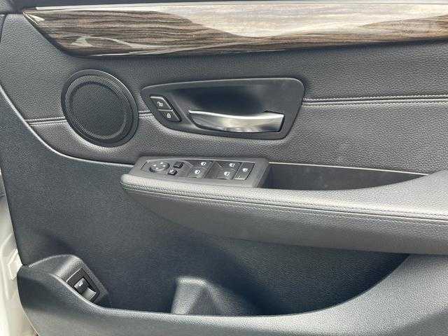 ＢＭＷ ２１８ｉ グランツアラー ラグジュアリー 埼玉県 2018(平30)年 2.8万km ミネラルホワイト 黒革シート/アクティブクルーズコントロール/純正HDDナビ/(Bluetooth/USB/CD/DVD)/バックカメラ/ヘッドアップディスプレイ/インテリジェントセーフティー/オートマチックトランクリッド/シートヒーター/純正１７インチアルミホイール
