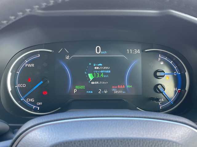 トヨタ ＲＡＶ４ ハイブリットG 道央・札幌 2021(令3)年 3.9万km ホワイトパールクリスタルシャイン ４ＷＤ/ワンオーナー/サンルーフ/純正ナビ/パノラミックビューモニター/ワイパーデアイサー/革巻きステアリング/ステアリングスイッチ/レーダークルーズコントロール/ＬＥＤ/フォグ／リアフォグランプ/オートライト/オートハイビーム/ウィンカーミラー/運転席パワーシート/前席シートヒーター/プリクラッシュセーフティ/レーンキープアシスト/ブラインドスポットモニタリング/リアクロストラフィックアラート/パーキングサポートブレーキ/ロードサインアシスト/コーナーセンサー/横滑り防止装置/バグガード/バンパーガード/社外ステップ/ＴＲＤマフラー/ＴＲＤマッドフラップ/ラダー/ルーフキャリア/プッシュスタート/純正ドアバイザー/ニーエアバッグ/純正エンジンスターター