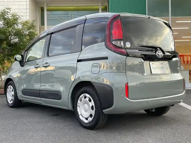 トヨタ シエンタ ハイブリッド X 岡山県 2022(令4)年 3.4万km アーバンカーキ 純正ディスプレイオーディオ/Bluetooth、AM、FM/AppleCarplay、AndroidAuto/バックカメラ/ETC/ドライブレコーダー/オートライト/片側パワースライドドア/トヨタセーフティセンス/・レーダークルーズコントロール/・レーンディパーチャーアラート/・プリクラッシュセーフティ/・オートマチックハイビーム