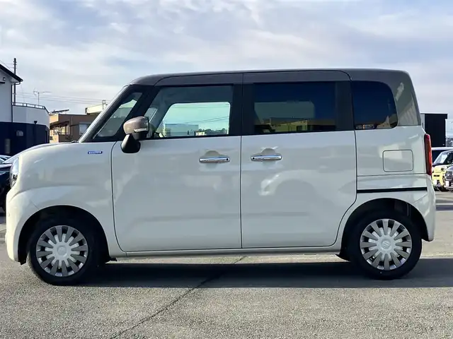 スズキ ワゴンＲ スマイル HYBRID X 静岡県 2025(令7)年 0.1千km ベージュ エンジンスタートボタン/パワーステアリング/パワーウィンドウ/保証書/取扱説明書/アイドリングストップ/スマートキー/スペアキー1本/オートエアコン/レーダークルーズコントロール/USB入力端子/全方位カメラ/純正9インチナビ（CD/DVD/BT/フルセグ）/ベンチシート/布シート/前席シートヒーター/両側パワースライドドア/ABS/横滑り防止装置/コーナーセンサー前後/レーンキープアシスト/オートライト/オートマチックハイビーム/LEDヘッドライト/W+サイドエアバッグ/衝突軽減システム/届出済未使用車/ヘッドアップディスプレイ