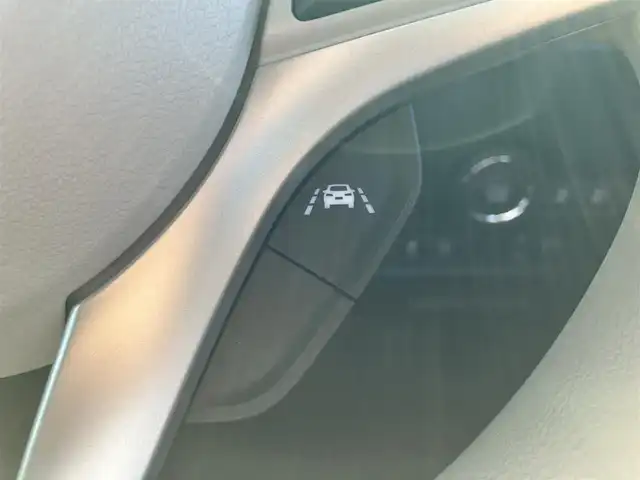 スズキ ワゴンＲ スマイル HYBRID X 静岡県 2025(令7)年 0.1千km ベージュ エンジンスタートボタン/パワーステアリング/パワーウィンドウ/保証書/取扱説明書/アイドリングストップ/スマートキー/スペアキー1本/オートエアコン/レーダークルーズコントロール/USB入力端子/全方位カメラ/純正9インチナビ（CD/DVD/BT/フルセグ）/ベンチシート/布シート/前席シートヒーター/両側パワースライドドア/ABS/横滑り防止装置/コーナーセンサー前後/レーンキープアシスト/オートライト/オートマチックハイビーム/LEDヘッドライト/W+サイドエアバッグ/衝突軽減システム/届出済未使用車/ヘッドアップディスプレイ