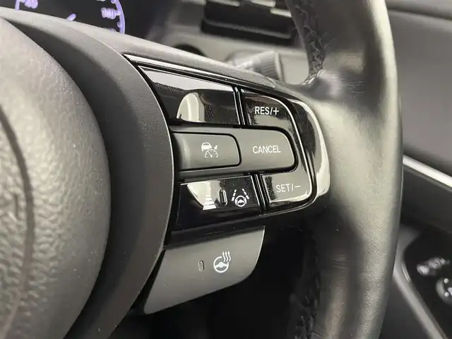 ホンダ ヴェゼル ハイブリッド e:HEV Z 宮城県 2021(令3)年 7.5万km クリスタルブラックパール 4WD/純正ナビ/（フルセグ/Bluetooth/AM/FM/HDMI）/バックカメラ/スペアキー×1/前後ドライブレコーダー/ETC2.0/デジタルインナーミラー/置くだけ充電/パドルシフト/レーダークルーズコントロール/レーンキープアシスト/衝突被害軽減システム/横滑り防止装置/クリアランスソナー/ブラインドスポットモニター/ステアリングヒーター/カーテンエアバッグ/パワーバックドア/ハーフレザー/前席シートヒーター/純正18インチAW/純正LEDヘッドライト/純正フロアマット/保証書