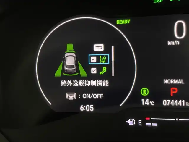 ホンダ ヴェゼル ハイブリッド e:HEV Z 宮城県 2021(令3)年 7.5万km クリスタルブラックパール 4WD/純正ナビ/（フルセグ/Bluetooth/AM/FM/HDMI）/バックカメラ/スペアキー×1/前後ドライブレコーダー/ETC2.0/デジタルインナーミラー/置くだけ充電/パドルシフト/レーダークルーズコントロール/レーンキープアシスト/衝突被害軽減システム/横滑り防止装置/クリアランスソナー/ブラインドスポットモニター/ステアリングヒーター/カーテンエアバッグ/パワーバックドア/ハーフレザー/前席シートヒーター/純正18インチAW/純正LEDヘッドライト/純正フロアマット/保証書