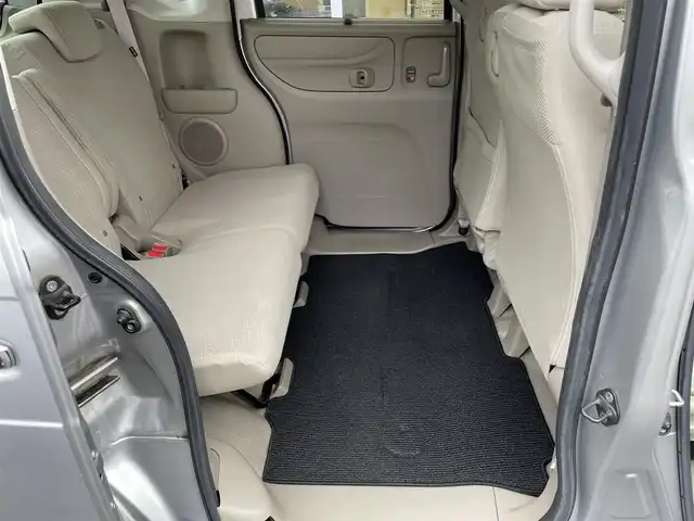 ホンダ Ｎ ＢＯＸ G ターボ Lパッケージ 東京都 2015(平27)年 6.6万km カトラリーシルバーM ワンオーナー/純正SDナビ/　フルセグTV/CD/DVD/Bluetooth/AM・FM/USB/クルーズコントロール/ビルトインETC/アイドリングストップ/横滑り防止装置/ステアリングスイッチ/パドルシフト/片側パワースライドドア/パワーステアリング/パワーウィンドウ/ドアバイザー/プッシュスタート/スマートキー×2/保証書/取扱説明書/スペアキー