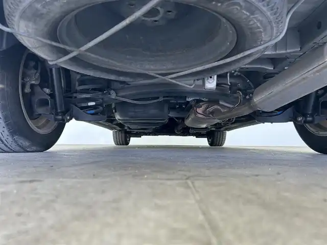 トヨタ アルファード 240G 千葉県 2012(平24)年 8.5万km シルバーM 純正ナビ/・NSZT-W61G/・CD/DVD/BT/AUX/フルセグ/両側パワースライドドア/クルーズコントロール/バックカメラ/HIDヘッドライト/オートライト/フォグライト/バックドアイージークローザー/パワーシート/ビルトインETC/スマートキー/スペアキー/純正17インチアルミホイール/防眩式ルームミラー