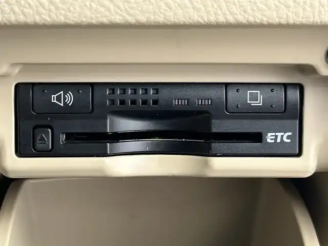 トヨタ アルファード 240G 千葉県 2012(平24)年 8.5万km シルバーM 純正ナビ/・NSZT-W61G/・CD/DVD/BT/AUX/フルセグ/両側パワースライドドア/クルーズコントロール/バックカメラ/HIDヘッドライト/オートライト/フォグライト/バックドアイージークローザー/パワーシート/ビルトインETC/スマートキー/スペアキー/純正17インチアルミホイール/防眩式ルームミラー