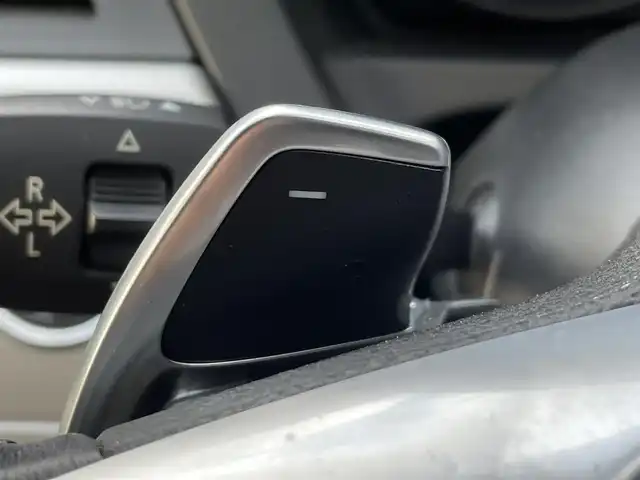 ＢＭＷ Ｚ４ sDrive20i ハイライン 静岡県 2012(平24)年 6.6万km アルピンホワイトⅢ 電動オープン/レッドレザー/ハイラインパッケージ/・電動シート/・カンザスレザーインテリア/・シートヒーター/メモリー付パワーシート/純正ナビ/(USB/AUX/CD/DVD/AM/FM)/ESC/バックカメラ/ドライビングパフォーマンスコントロール/レザーステアリング/自動防眩ルームミラー/HIDライト/純正17インチアルミホイール/純正フロアマット/オートライト/ETC/ドライブレコーダー