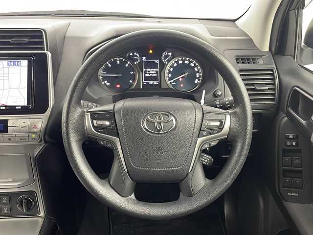 トヨタ ランドクルーザー プラド TX 新潟県 2018(平30)年 5万km ホワイトパールクリスタルシャイン 4WD/トヨタセーフティーセンス/純正ナビ/　　フルセグ/CD/USB/HDMI/BT/バックモニター/レーダークルーズコントロール/LEDオートライト/オートマチックハイビーム/純正17インチアルミホイール/ステリングスイッチ/オートエアコン/スマートキー/ビルトインETC2.0