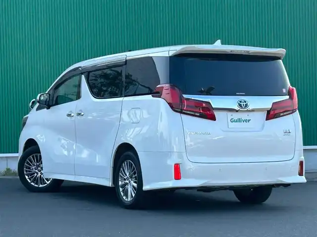 トヨタ アルファードハイブリット SR Cパッケージ 宮城県 2022(令4)年 2.5万km ホワイトパールクリスタルシャイン ツインムーンルーフ/デジタルインナーミラー/ブラインドスポットモニター/パーキングサポートブレーキ（後方接近車両）/応急用タイヤ/＝＝＝/セーフティセンス/・プリクラッシュセーフティ/・レーントレーシングアシスト/・ロードサインアシスト/・アダプティブハイビームシステム/・レーダークルーズコントロール（全車速追従機能付）/パーキングサポートブレーキ（前後方静止物）/純正フリップダウンモニター/9インチディスプレイオーディオ/・ナビ機能/・CD/DVDデッキ/・フルセグTV/・Bluetooth/・AppleCarPlay/AndroidAuto/ビルトインETC2.0/AC100V/1500Wコンセント/パワーバックドア/両側パワースライドドア/ステアリングヒーター/合皮シート/シートヒーター/ベンチレーション/パワーシート/電動パーキングブレーキ/ブレーキホールド/3眼LEDヘッドライト/フォグランプ/オートライト/スマートキー＆プッシュスタート/純正17インチAW/純正フロアマット/ドアバイザー/W/サイド/カーテンエアバッグ