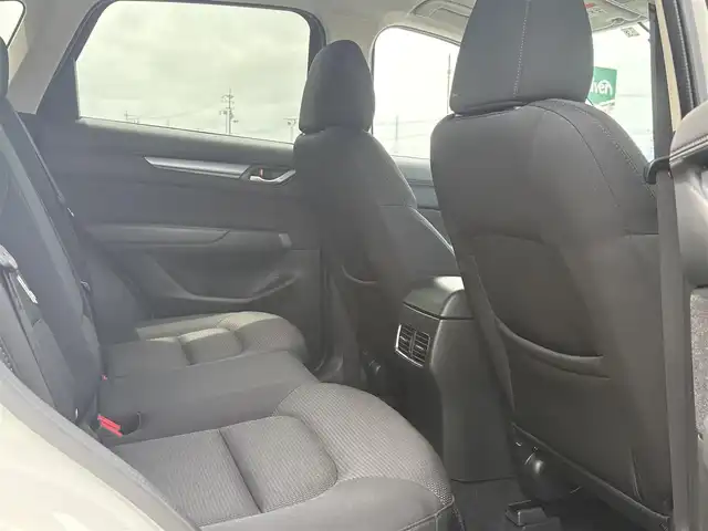 マツダ ＣＸ－５ 20S プロアクティブ 徳島県 2020(令2)年 3.8万km スノーフレイクホワイトパールマイカ 純正ナビ/全周囲カメラ/パワーバックドア/ドライブレコーダー（前のみ）/ETC/ステアリングヒーター/ブラインドスポットモニター/USB入力端子（前席後席）/純正フロアマット/横滑り防止装置/レーンキープアシスト/盗難防止装置/コーナーセンサー/オートライト/LEDヘッドライト