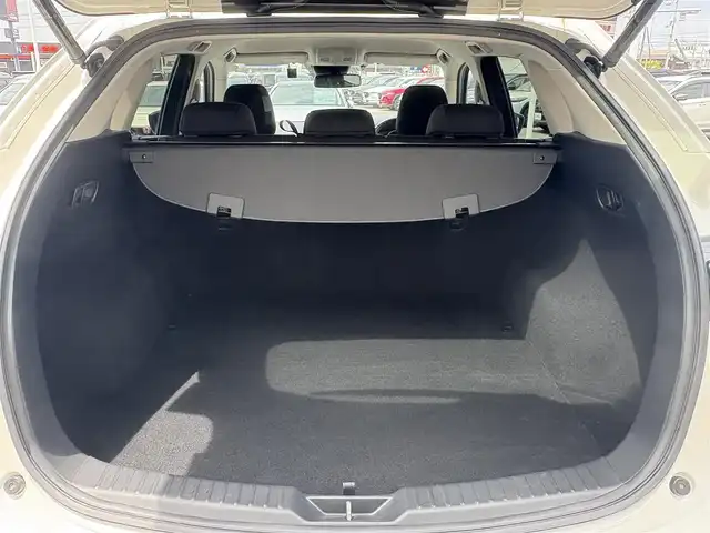マツダ ＣＸ－５ 20S プロアクティブ 徳島県 2020(令2)年 3.8万km スノーフレイクホワイトパールマイカ 純正ナビ/全周囲カメラ/パワーバックドア/ドライブレコーダー（前のみ）/ETC/ステアリングヒーター/ブラインドスポットモニター/USB入力端子（前席後席）/純正フロアマット/横滑り防止装置/レーンキープアシスト/盗難防止装置/コーナーセンサー/オートライト/LEDヘッドライト