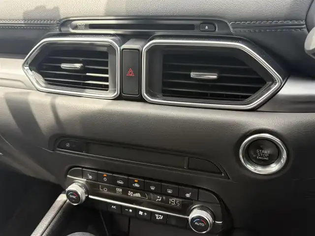マツダ ＣＸ－５ 20S プロアクティブ 徳島県 2020(令2)年 3.8万km スノーフレイクホワイトパールマイカ 純正ナビ/全周囲カメラ/パワーバックドア/ドライブレコーダー（前のみ）/ETC/ステアリングヒーター/ブラインドスポットモニター/USB入力端子（前席後席）/純正フロアマット/横滑り防止装置/レーンキープアシスト/盗難防止装置/コーナーセンサー/オートライト/LEDヘッドライト