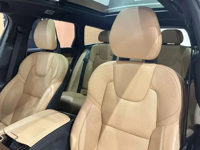 ボルボ Ｖ９０ T8 TE AWD インスクリプション 道央・札幌 2018(平30)年 3.2万km 青Ｍ 電動パノラマガラスサンルーフ/Bowers＆Wilkinsサラウンド/電子制御式エアサスペンション/インテリセーフ/　・ACC/　・BLIS/・LKA/・CTA/・LCMA/・パイロットアシスト/純正HDDナビ/フルセグテレビ/USB/BT/360°カメラ/LEDヘッドライト/ナッパレザーシート/シートヒーター/シートベンチレーション/ステアリングヒーター/パワーテールゲート