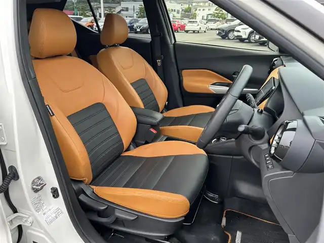 日産 キックス X ツートーンインテリアED 岡山県 2021(令3)年 3.6万km ブリリアントホワイトパール 純正9インチメモリナビ/フルセグTV、CD、DVD、Bluetooth、AM、FM/全方位カメラ/合皮ツートンカラーシート/プロパイロット/ステアリングヒーター/前席シートヒーター/オートライト/インテリジェントルームミラー/エンジンスターター/ETC