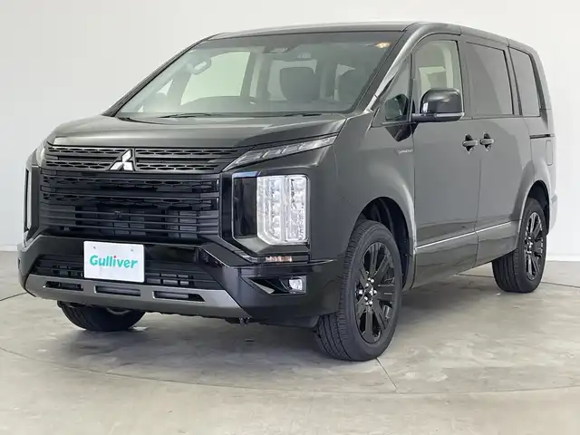 三菱 デリカＤ：５ シャモニー 新潟県 2025(令7)年 0.1千km 黒 4WD/衝突被害軽減ブレーキ/レーンキープアシスト/レーダークルーズコントロール/全方位モニター/ブラインドスポットモニター/両側パワースライドドア/パワーバックドア/D席パワーシート/ハーフレザーシート/前席シートヒーター/ステアリングヒーター/アイドリングストップ/横滑り防止装置/LEDヘッドライト/オートマチックハイビーム/レザーステアリング/パドルシフト