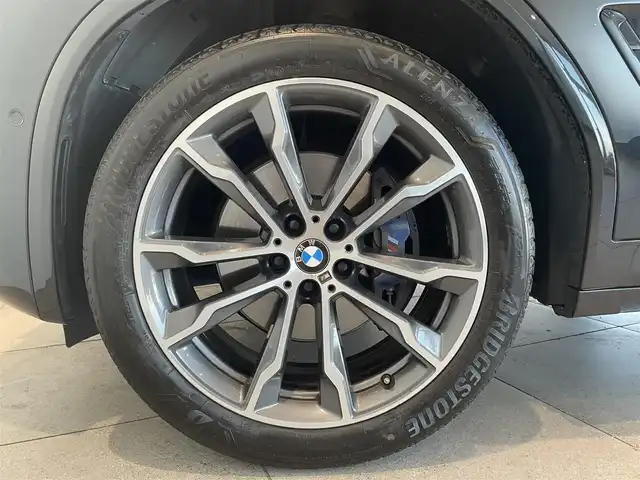 ＢＭＷ Ｘ４ xDrive 30i Mスポーツ 愛知県 2018(平30)年 6.1万km 黒 パノラミックＳ／Ｒ　/ＨＵＤ　/革シート　/純正ナビ　/Ｂｌｕｅｔｏｏｔｈ　/フルセグＴＶ　/３６０度カメラ　/スクリーンミラーリング　/インテリジェントセーフティ　/シートヒーター/エアシート/ワイヤレスチャージ　/ＡＣＣ　/ＬＫＡ/BSM/ドライブレコーダー/ミラー型ETC/パワーバックドア/プッシュスタート/アイドリングストップ/ウィンカーミラー