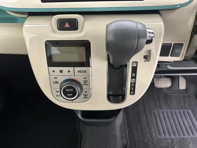 ダイハツ ムーヴ キャンバス G メイクアップ VS SAⅢ 兵庫県 2022(令4)年 0.9万km パールホワイトⅢ/ファインミントメタリック 2トーン 純正8インチナビ/フルセグ CD DVD BT MSV/全方位モニター/ETC/衝突軽減ブレーキ/LDA/コーナーセンサー/LEDヘッドライト/LEDフォグライト/オートライト/オートハイビーム/両側パワースライドドア/アイドリングストップ/シートヒーター/スマートキー