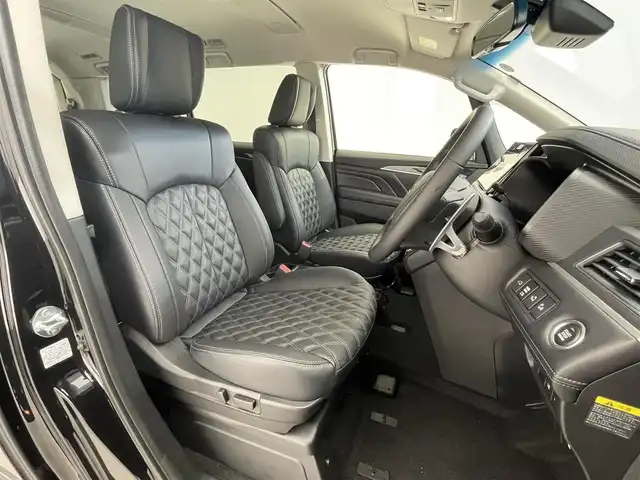 三菱 デリカＤ：５ ブラックエディション 滋賀県 2025(令7)年 0.1千km アメジストブラック 届出済み未使用車/ALPINE11インチナビ/【Bluetooth/CD/DVD/フルセグTV/HDMI/Apple CarPlay/Android Auto】/全方位カメラ/両側パワースライドドア/レザーシート/追従クルーズコントロール/ブラインドスポットモニタリング/LEDヘッドライト/オートマチックハイビーム/D席パワーシート/D/Nシートヒーター/ステアリングヒーター/パワーバックドア/AC100V電源/電動パーキングブレーキ/オートブレーキホールド/パドルシフト/プッシュスタート/スマートキー/ステアリングリモコン