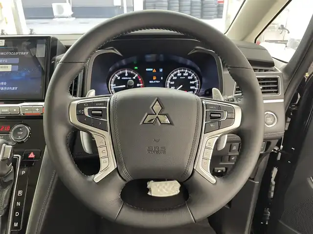 三菱 デリカＤ：５ ブラックエディション 滋賀県 2025(令7)年 0.1千km アメジストブラック 届出済み未使用車/ALPINE11インチナビ/【Bluetooth/CD/DVD/フルセグTV/HDMI/Apple CarPlay/Android Auto】/全方位カメラ/両側パワースライドドア/レザーシート/追従クルーズコントロール/ブラインドスポットモニタリング/LEDヘッドライト/オートマチックハイビーム/D席パワーシート/D/Nシートヒーター/ステアリングヒーター/パワーバックドア/AC100V電源/電動パーキングブレーキ/オートブレーキホールド/パドルシフト/プッシュスタート/スマートキー/ステアリングリモコン