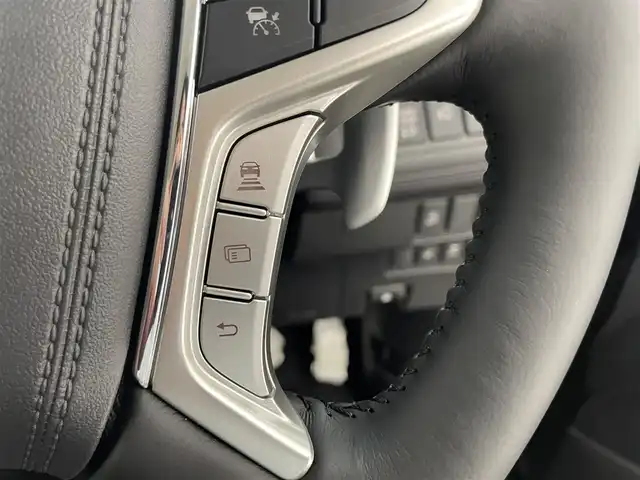 三菱 デリカＤ：５ ブラックエディション 滋賀県 2025(令7)年 0.1千km アメジストブラック 届出済み未使用車/ALPINE11インチナビ/【Bluetooth/CD/DVD/フルセグTV/HDMI/Apple CarPlay/Android Auto】/全方位カメラ/両側パワースライドドア/レザーシート/追従クルーズコントロール/ブラインドスポットモニタリング/LEDヘッドライト/オートマチックハイビーム/D席パワーシート/D/Nシートヒーター/ステアリングヒーター/パワーバックドア/AC100V電源/電動パーキングブレーキ/オートブレーキホールド/パドルシフト/プッシュスタート/スマートキー/ステアリングリモコン