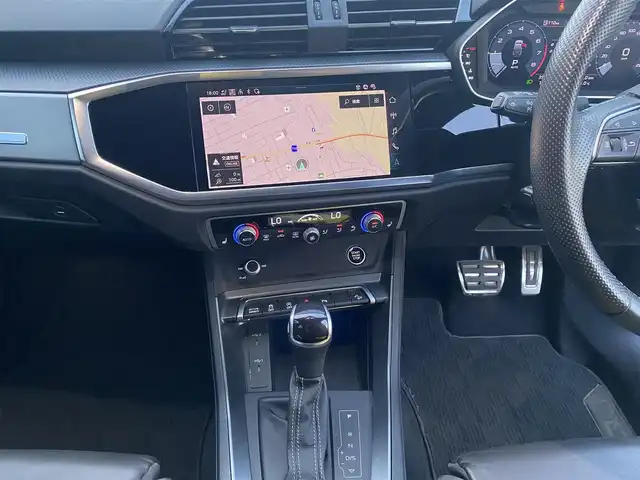 アウディ Ｑ３ 福岡県 2023(令5)年 4万km ミトスブラックメタリック ・1オーナー/・アダプティブクルーズコントロール/・純正ナビ／ＢＴ／ＵＳＢ/・全方位カメラ/・黒革シート／シートヒーター/・ドライブレコーダー/・ＥＴＣ２．０/・純正１９ＡＷ/・ＢＬＩＳ/・ＬＥＤライト/・保証書/・取扱説明書/・スペアキー