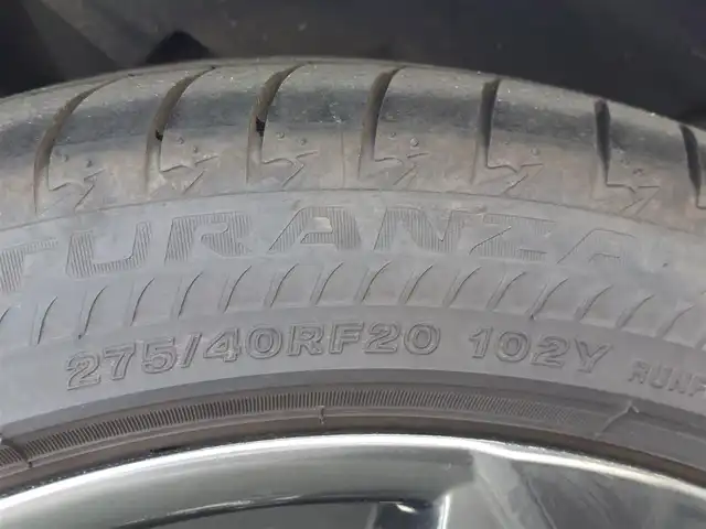 レクサス ＬＳ 500h Fスポーツ 東京都 2017(平29)年 5.4万km ホワイトノーヴァガラスフレーク サンルーフ/純正12.3インチワイドディスプレイ/パノラミックビューモニター/ヘッドアップディスプレイ/ビルトインETC2.0/ドライブレコーダー/AC100V/パドルシフト/パワーシート/シートヒーター/ベンチレーション/ステアリングヒーター/クリアランスソナー/Lexus Safety System ＋/・プリクラッシュセーフティ/・レーントレーシングアシスト/・オートマチックハイビーム/・レーダークルーズコントロール/・ブラインドスポットモニター