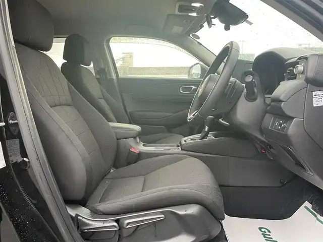 ホンダ ヴェゼル G 山形県 2024(令6)年 1.3万km クリスタルブラックパール 4WD/ワンオーナー/ホンダセンシング/メモリナビ/　【CD DVD SD USB BT】/フルセグTV/バックカメラ/ETC/ドライブレコーダー/ステアリングスイッチ/レーダークルーズコントロール/シートヒーター/オートホールド/ダウンヒルアシスト/LEDライト/フォグランプ/純正16インチアルミホイール/保証書、取説あり/スペアキーあり