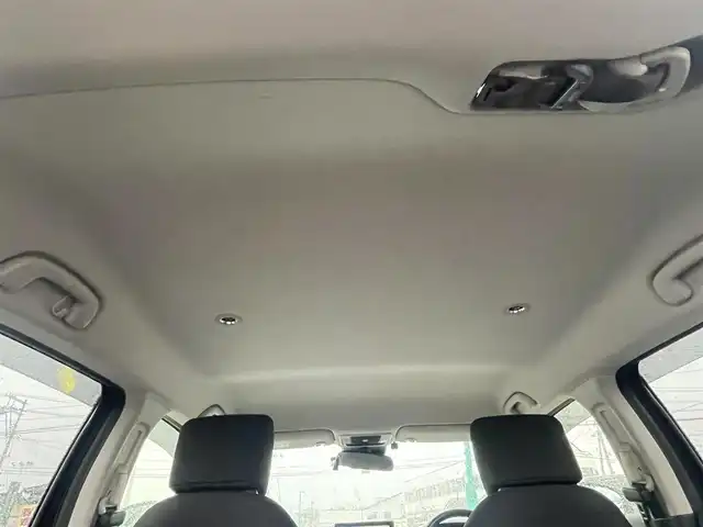 ホンダ ヴェゼル G 山形県 2024(令6)年 1.3万km クリスタルブラックパール 4WD/ワンオーナー/ホンダセンシング/メモリナビ/　【CD DVD SD USB BT】/フルセグTV/バックカメラ/ETC/ドライブレコーダー/ステアリングスイッチ/レーダークルーズコントロール/シートヒーター/オートホールド/ダウンヒルアシスト/LEDライト/フォグランプ/純正16インチアルミホイール/保証書、取説あり/スペアキーあり