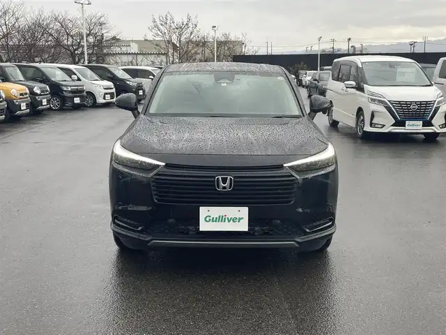 ホンダ ヴェゼル G 山形県 2024(令6)年 1.3万km クリスタルブラックパール 4WD/ワンオーナー/ホンダセンシング/メモリナビ/　【CD DVD SD USB BT】/フルセグTV/バックカメラ/ETC/ドライブレコーダー/ステアリングスイッチ/レーダークルーズコントロール/シートヒーター/オートホールド/ダウンヒルアシスト/LEDライト/フォグランプ/純正16インチアルミホイール/保証書、取説あり/スペアキーあり