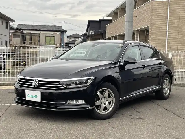 フォルクスワーゲン パサート TSI ハイライン 福島県 2015(平27)年 13.1万km ディープブラックパールエフェクト ワンオーナー/純正メモリーナビ/CD/DVD/SD/BT/USB/社外16インチAW(純正17AW＋夏タイヤ積込)/プリクラッシュブレーキシステム/レーンチェンジアシストシステム/レーダークルーズコントロール/クリアランスソナー/黒レザーシート/パワーシート/シートヒーター/エアシート/パワーテールゲート/リアオートサンシェード/アイドリングストップ/ステアリングリモコン/バックカメラ/パドルシフト/オートライト/LEDヘッドライト/フォグライト/プッシュスタート/ドアバイザー/フロアマット/ETC