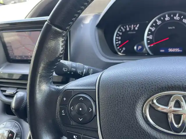 トヨタ ヴォクシー ZS 福岡県 2014(平26)年 9.7万km ブラッキッシュアゲハガラスフレーク (株)IDOMが運営する【じしゃロン八幡西店】の自社ローン専用車両になります。こちらは現金またはオートローンご利用時の価格です。自社ローンご希望の方は別途その旨お申付け下さい/社外ナビ　(アルパイン700W)/【Biuetooth・フルセグTV・DVD・CD】/後部座席用モニター　(TMX-R3000)/バックカメラ　/ＥＴＣ　/シートカバー/純正アルミホイール　　/純正リアスポイラー　/純正アルミホイール/両側パワースライドドア　/アイドリングストップ　/オートライト　/フロントフォグランプ