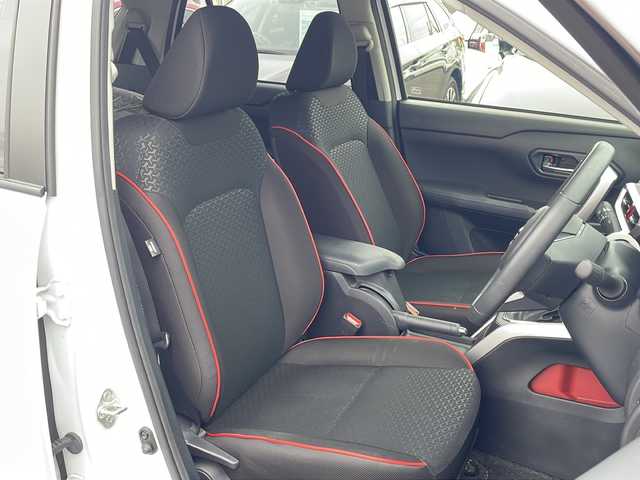 トヨタ ライズ Z 青森県 2020(令2)年 4.1万km ブラックマイカメタリック/シャイニングホワイトパール ワンオーナー/純正9インチディスプレイオーディオ/フルセグTV/BT/全方位カメラ/ワイパーデアイサー/衝突軽減システム/追従クルーズコントロール/レーンキープアシスト/サイドカーテンエアバック/前後コーナーセンサー/ビルトインETC/前席シートヒーター/オートライト/LEDヘッドライト/LEDフォグライト/リアフォグ/純正17インチアルミ夏タイヤ/社外16インチアルミスタッドレスタイヤ