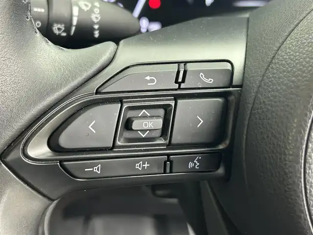トヨタ ヤリスクロス Z 道央・札幌 2020(令2)年 3.2万km ホワイトパールクリスタルシャイン ・ワンオーナー/・４WD/・寒冷地仕様/・モデリスタエアロ/・ディスプレイオーディオ/　ナビキット/CD/DVDデッキ/　BT/USB/Miracast/・バックカメラ/・ビルトインETC/・前後ドライブレコーダー/・トヨタセーフティセンス/・プリクラッシュセーフティ/・レーダークルーズコントロール/・レーンキープアシスト/・クリアランスソナー/・オートハイビーム/・ダウンヒルアシストコントロール/・LEDヘッドライト/・フォグライト/・オートライト/・プッシュスタート/・スマートキー/・純正フロアマット/・社外AW付スタッドレス積込(205/65/R16)/・保証書、取説