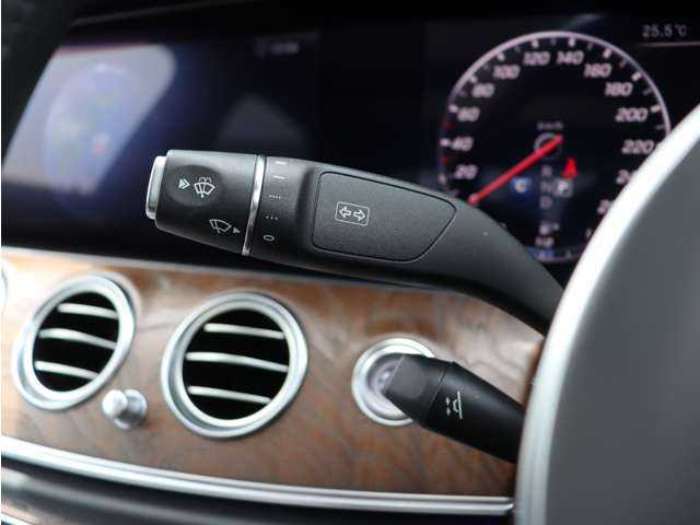 メルセデス・ベンツ Ｅ４５０ 4マチック エクスクルーシブ 長野県 2019(令1)年 2.2万km 赤 パノラマサンルーフ/黒革シート /純正ナビ/フルセグTV /360° カメラ/HUD /CarPlay /Burmester /マルチビームLED /パワーシート/全席ヒーター/ベンチレーション /パワーバックドア /エアサス /純正18AW