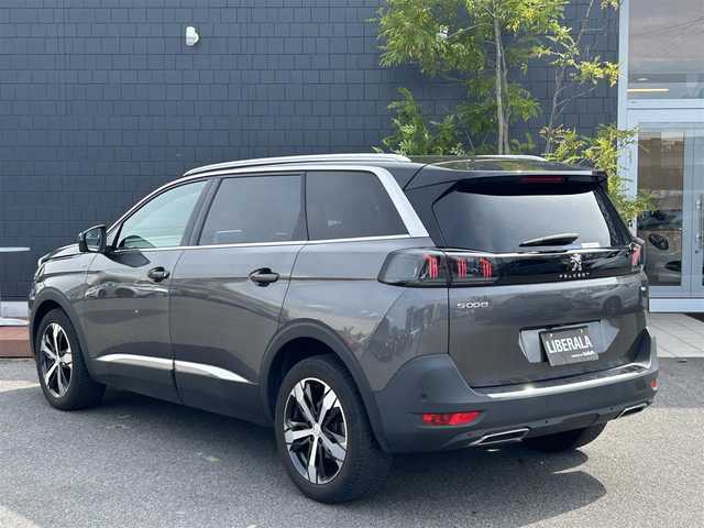 プジョー ５００８ GT ブルーHDi 滋賀県 2022(令4)年 3.1万km グレー ・サンルーフ/・アダプティブクルーズコントロール/・純正ディスプレイオーディオ/（BT/USB/CarPlay）/・バックカメラ／サイドカメラ/・半革シート／シートヒーター/・前後ドライブレコーダー/・ＥＴＣ/・純正１８ＡＷ/・レーンキープアシスト/・電動テールゲート/・運転席マッサージ機能付き/・オートマチックハイビーム