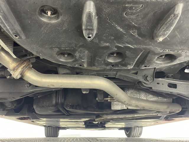 トヨタ カムリ WSレザーパッケージ 沖縄県 2019(平31)年 3.7万km エモーショナルレッドⅡ 禁煙車/純正ナビ付ディスプレイオーディオ(BT/フルセグ/ラジオ/CD/DVD/AUX/USB/Carplay)/BSM（ブラインドスポットモニター）/HUD（ヘッドアップディスプレイ）/トヨタセーフティーセンス/プリクラッシュブレーキ/クリアランスソナー/オートハイビーム/レーダークルーズコントロール/シートヒーター(D/N席)/パワーシート（D/N席）/レザーシート/パドルシフト/ビルドインETC/社外ドラレコ（前後）/電子パーキングブレーキ/オートホールド/LEDヘッドライト/純正18インチアルミホイール/純正フロアマット/純正ドアバイザー/革巻きステアリング/スペアキー