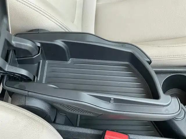 ＢＭＷ ２１８ｄ アクティブツアラー ラグジュアリー 山梨県 2019(令1)年 4.1万km サファイアブラックP 1オナ /AアクティブS /白革 /HUD /純正17AW積込/インテリジェントＳ/コンフォートＡ/パーキングＳＰ/１６ＡＷスタッドレス/純正ＨＤＤナビ/Ｂカメラ/ＰＤＣ/オイスターレザー/シートＨ/Ｐシート/ＡＣＣ/取説/スペアキー/記録簿