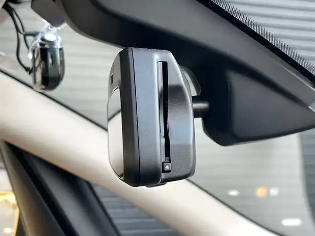 ＢＭＷ ２１８ｄ アクティブツアラー ラグジュアリー 山梨県 2019(令1)年 4.1万km サファイアブラックP 1オナ /AアクティブS /白革 /HUD /純正17AW積込/インテリジェントＳ/コンフォートＡ/パーキングＳＰ/１６ＡＷスタッドレス/純正ＨＤＤナビ/Ｂカメラ/ＰＤＣ/オイスターレザー/シートＨ/Ｐシート/ＡＣＣ/取説/スペアキー/記録簿