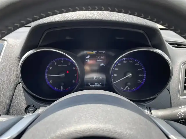 スバル アウトバック リミテッド 愛知県 2017(平29)年 10.9万km オークブラウンパール (株)IDOMが運営する【じしゃロン名古屋鳴海店】の自社ローン専用車両になりますこちらは現金またはオートローンご利用時の価格です。自社ローンご希望の方は別途その旨お申付け下さい/〇ワンオーナー/〇純正ダイヤトーンナビ/〇フルセグテレビ/〇フリップダウンモニター/〇レーダークルーズコントロール/〇ブラインドスポットモニター/〇プッシュスタート/〇バックカメラ/〇ETC/〇電動リアゲート/〇フロアマット（純正）