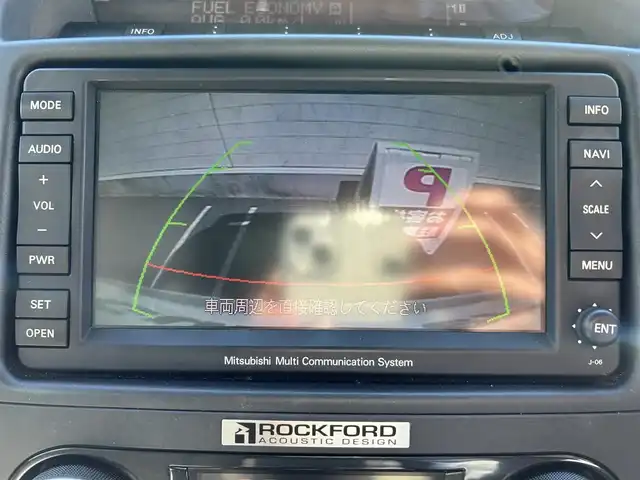 三菱 パジェロ ロング スーパーエクシード 新潟県 2012(平24)年 10.4万km ウォームホワイトパール サンルーフ/ロックフォード/レザーシート/シートヒーター/3例シート/パワーシート（D／N）/メーカーオプションナビ/BT接続・フルセグTV/クルーズコントロール/シートヒーター/バックカメラ/フォグランプ/純正１８インチAW/純正ドアバイザー/純正フロアマット/横滑り防止装置/電動格納ウインカーミラー