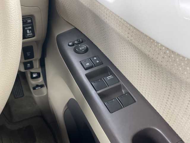 ホンダ Ｎ ＢＯＸ G SSパッケージ 愛知県 2016(平28)年 3.1万km プレミアムディープモカパール 禁煙車/純正7インチナビ/（AM/FM/USB/フルセグTV）/バックカメラ/ETC/前後ドライブレコーダー/シートヒーター/ベンチシート/両側パワースライドドア/純正14インチアルミホイール/スマートキー/スペアキー有/プッシュスタート/純正フロアマット/横滑り防止装置/アイドリングストップ/オートエアコン