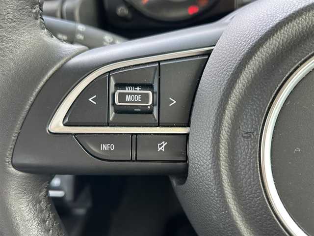 スズキ ジムニー XC 福岡県 2018(平30)年 1.4万km ジャングルグリーン ワンオーナー/4WD/軽量衝撃吸収ボディー/プリクラッシュセーフティ/デュアルセンサーブレーキ/横滑り防止装置/レーンキープアシスト/Panasonic8インチナビ/（BLUETOOTH/フルセグ/CD/DVD)/バックカメラ/クルーズコントロール/LEDライト/オートライト/シートヒーター/純正16インチAW/スマートキー/ドライブレコーダー/ETC/保証書/取扱説明書