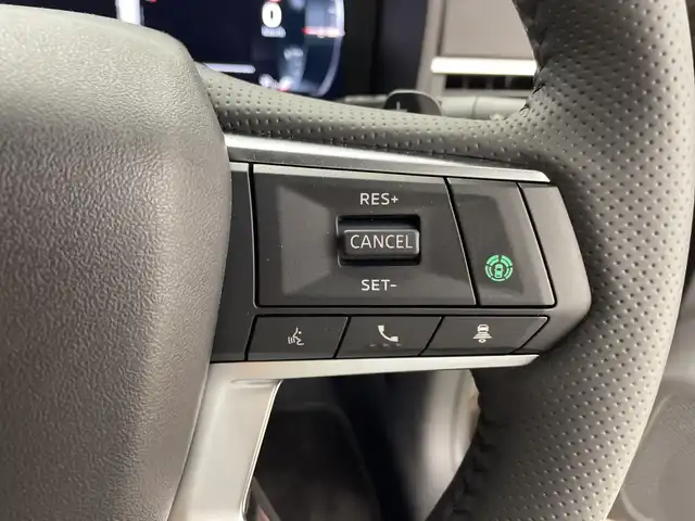 三菱 アウトランダー ＰＨＥＶ P 鹿児島県 2022(令4)年 4.1万km 茶 純正ナビ/（BT/フルセグTV）/パドルシフト/BOSEプレミアムサウンド/アラウンドビューモニター/マイパイロット/ブラインドスポットモニター/電動リアゲート/レザーシート/シートヒーター/パワーシート/ステアリングヒーター/オートライト/オートマチックハイビーム/スマートキー/プッシュスタート/リアサンシェード