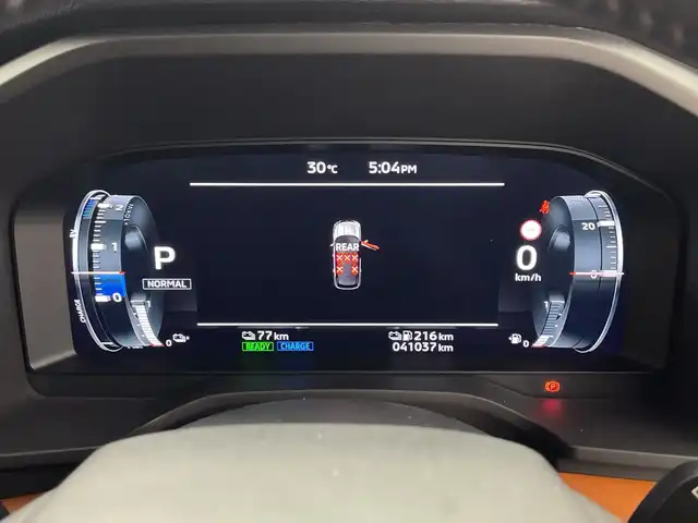 三菱 アウトランダー ＰＨＥＶ P 鹿児島県 2022(令4)年 4.1万km 茶 純正ナビ/（BT/フルセグTV）/パドルシフト/BOSEプレミアムサウンド/アラウンドビューモニター/マイパイロット/ブラインドスポットモニター/電動リアゲート/レザーシート/シートヒーター/パワーシート/ステアリングヒーター/オートライト/オートマチックハイビーム/スマートキー/プッシュスタート/リアサンシェード