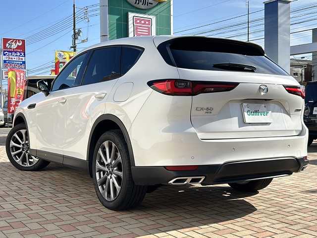 マツダ ＣＸ－６０ XD エクスクルーシブモード 鳥取県 2023(令5)年 1.7万km ロジウムホワイトプレミアムメタリック ワンオーナー/mi-DRIVE-AWD/スマートキーx2個/BOSEサウンドシステム/ダブルサンルーフ/ナッパレザーシート/ヘッドアップディスプレイ/全方位カメラ/フルディスプレイメーター/前後ドライブレコーダー/プリクラッシュセーフティ/ブラインドスポット/レーンデパーチャー/アダクティブクルーズ/オートハイビーム/インテリジェントソナー/パワーテールゲート/マツダコネクトナビ/フルセグ・Bluetooth/前席パワーシート（D席メモリ）/前席エアーシート/全席シートヒーター/ハンドルヒーター/テレスコピックステアリング/LEDヘッドライト/オートワイパー/オートリトラクトミラー/ETCユニット/スタットレスAW4本積込/保証書・取説