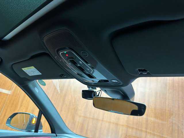 アウディ Ｑ７ 55TFSIクワトロアダプティブエアサスペンション 千葉県 2018(平30)年 4.3万km ディープブラックパールエフェクト ７シーターＰＫＧ　/パノラマＳＲ　/マトリクスＬＥＤ　/黒革シート　/ＡＣＣ　/ナビ　/３６０°　/Ｂｌｕｅｔｏｏｔｈ接続　/電動シート　/シートＨ　/純正２１インチＡＷ　/バーチャルコックピット