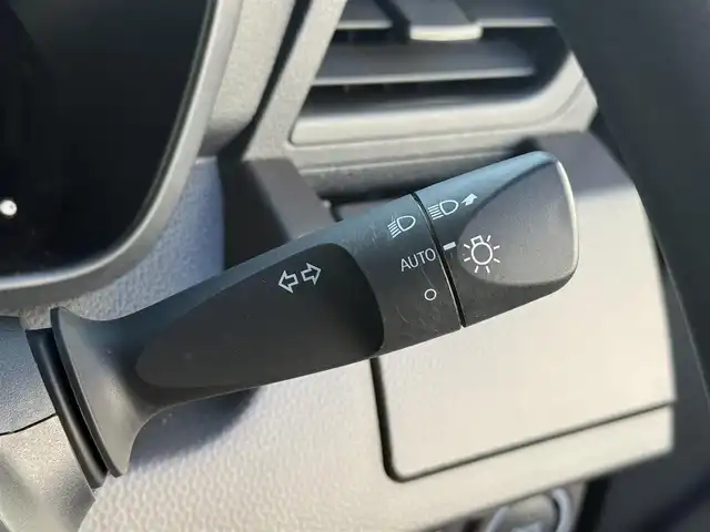 トヨタ ルーミー X 愛知県 2021(令3)年 2.8万km ブラックマイカメタリック /禁煙車//純正メモリナビ//地デジ/CD/SD/BT//FM/AM//前後ドライブレコーダー//バックカメラ//ETC//パワースライドドア//スマートアシスト//車線逸脱警報//衝突警報//衝突回避支援ブレーキ//ブレーキ抑制付誤発進抑制機能//先行車発進お知らせ//オートライト//オートハイビーム//オートリトラミラー//リアサンシェード//横滑り防止//PWRモード//アイドリングストップ//ISOFIX//スマートキー//プッシュスタート//純正フロアマット//純正ドアバイザー//保証書//取扱説明書//ナビ取扱説明書//ディーラー記録簿R3-R6//スペアキー