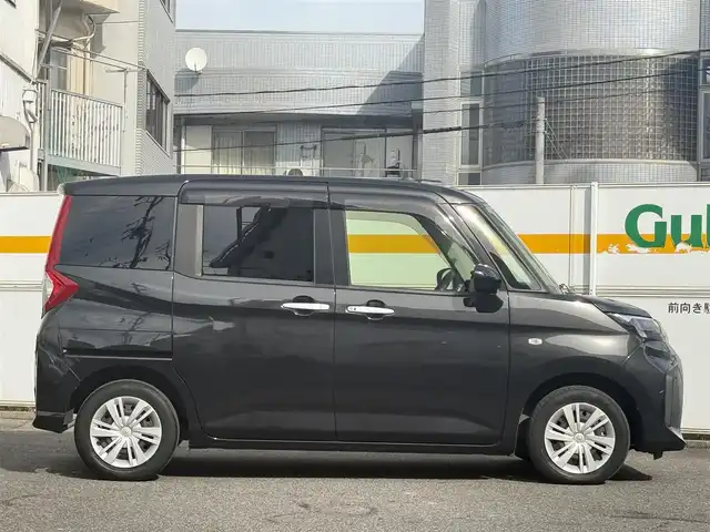 トヨタ ルーミー X 愛知県 2021(令3)年 2.8万km ブラックマイカメタリック /禁煙車//純正メモリナビ//地デジ/CD/SD/BT//FM/AM//前後ドライブレコーダー//バックカメラ//ETC//パワースライドドア//スマートアシスト//車線逸脱警報//衝突警報//衝突回避支援ブレーキ//ブレーキ抑制付誤発進抑制機能//先行車発進お知らせ//オートライト//オートハイビーム//オートリトラミラー//リアサンシェード//横滑り防止//PWRモード//アイドリングストップ//ISOFIX//スマートキー//プッシュスタート//純正フロアマット//純正ドアバイザー//保証書//取扱説明書//ナビ取扱説明書//ディーラー記録簿R3-R6//スペアキー